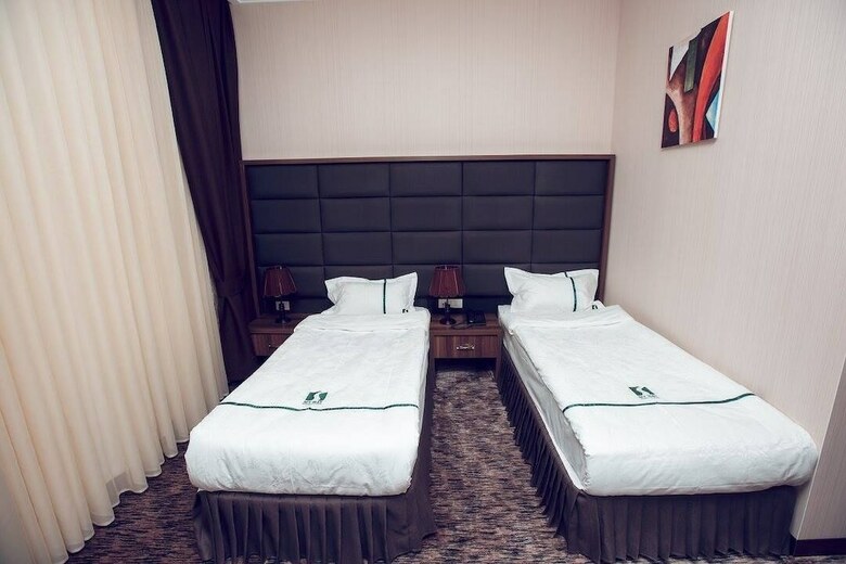 My Way Boulevard Hotel