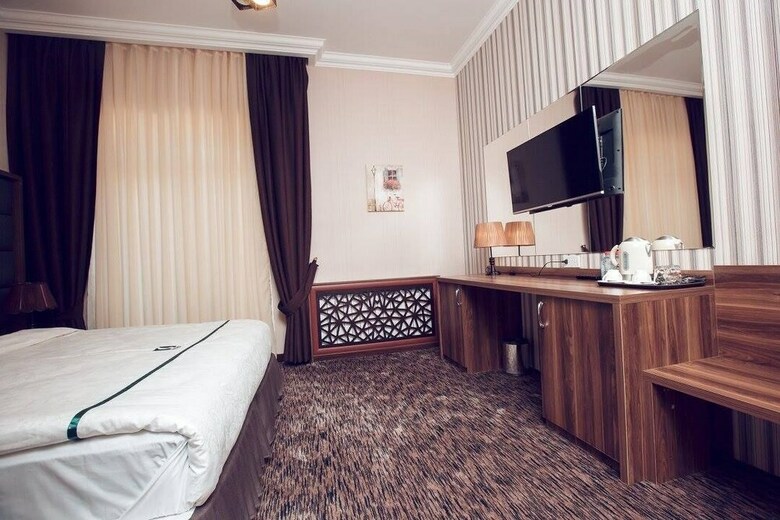 My Way Boulevard Hotel