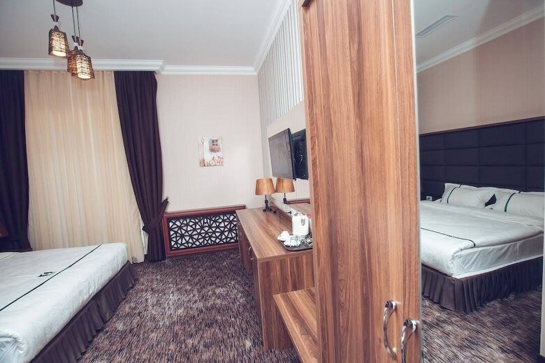 My Way Boulevard Hotel