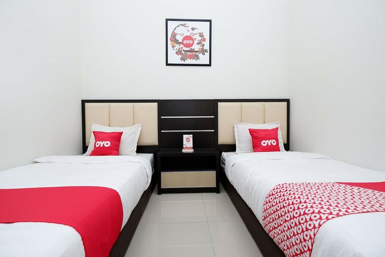 Hostal Oyo 2028 Wisma Jepara