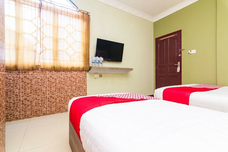Oyo 1703 Terang Bintang Hotel