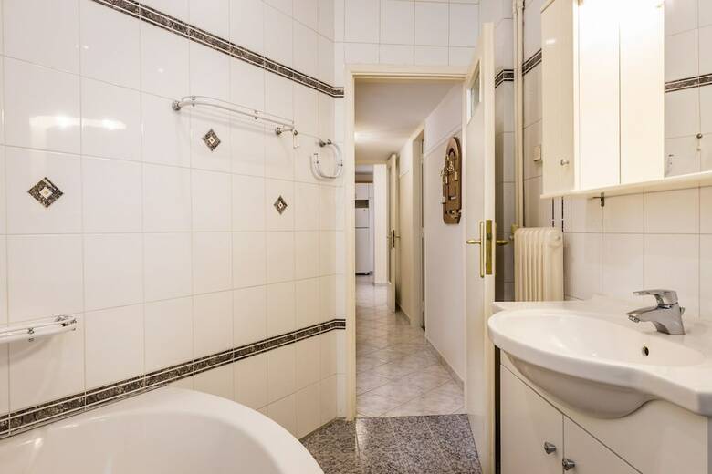 Classy 2 Bedroom Apartment Nearacropolis