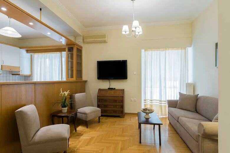 Classy 2 Bedroom Apartment Nearacropolis