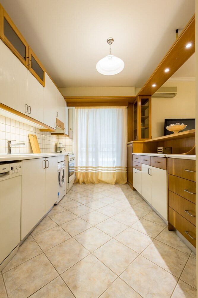 Classy 2 Bedroom Apartment Nearacropolis