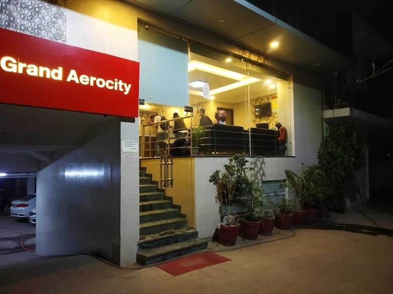 Airport Hotel Aerocity Grand