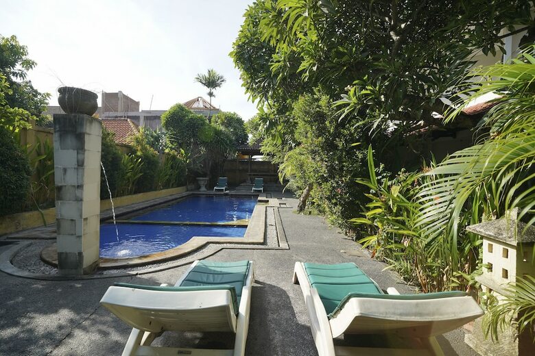 Hostal Oyo 2122 Puri Sanur