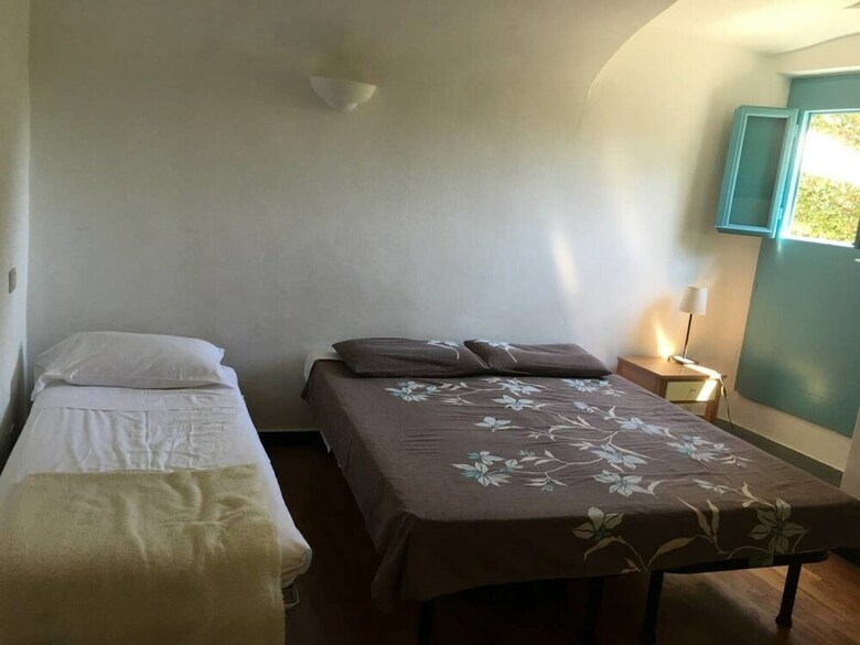Residencia Set In Liguria Mountains