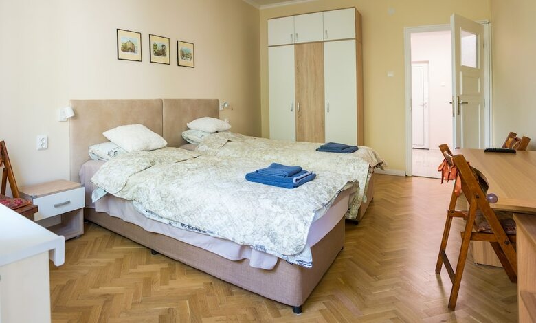 Fm Deluxe 2-bdr Apartment - Bright And Cozy