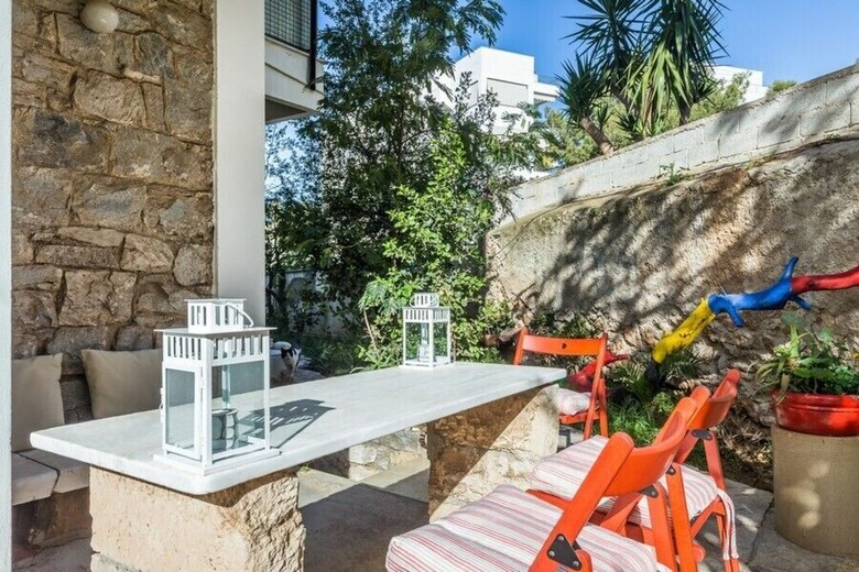 Sunny Apartment With 2 Bedrooms