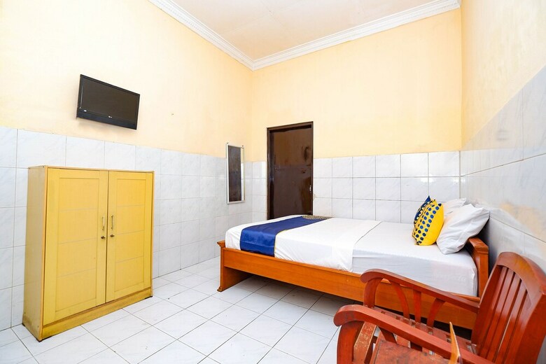 Hostal Spot On 2011 Hotel Mekar Sari
