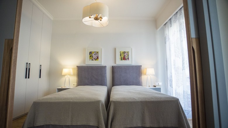 Elegant Apartment Under Acropolis