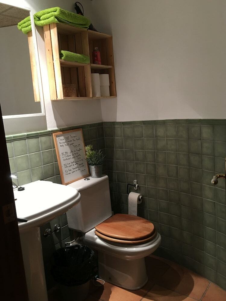 Apartamentos Imma Guest House