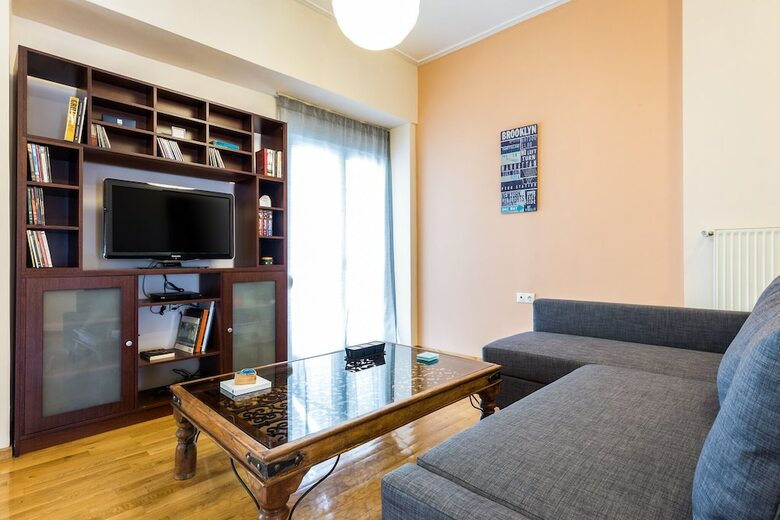 Comfy Apartment For 4 People