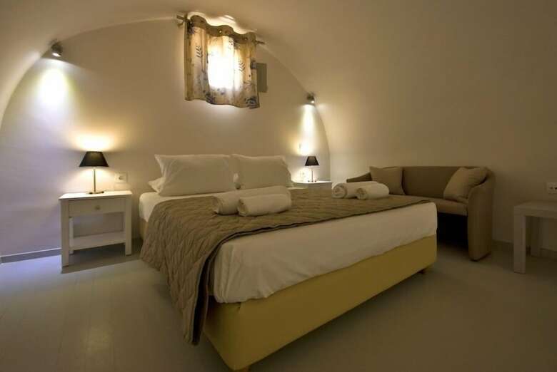 Aparthotel Alafouzos Studios