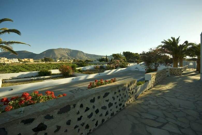 Aparthotel Alafouzos Studios