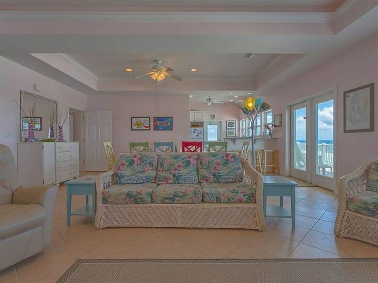 Leeward By Meyer Vacation Rentals