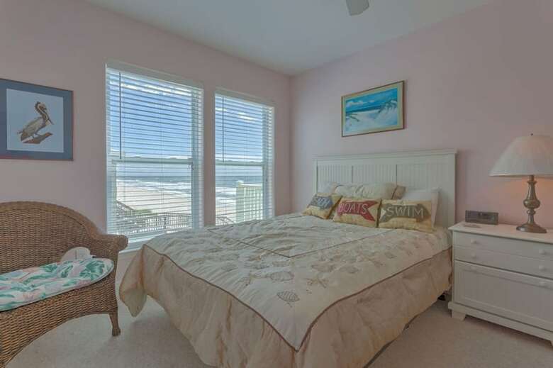 Leeward By Meyer Vacation Rentals