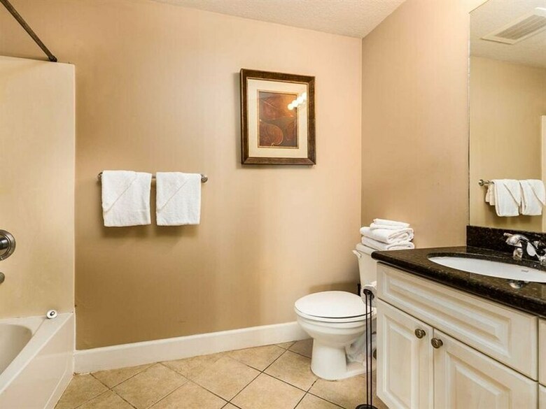 Seawind 1804 By Meyer Vacation Rentals