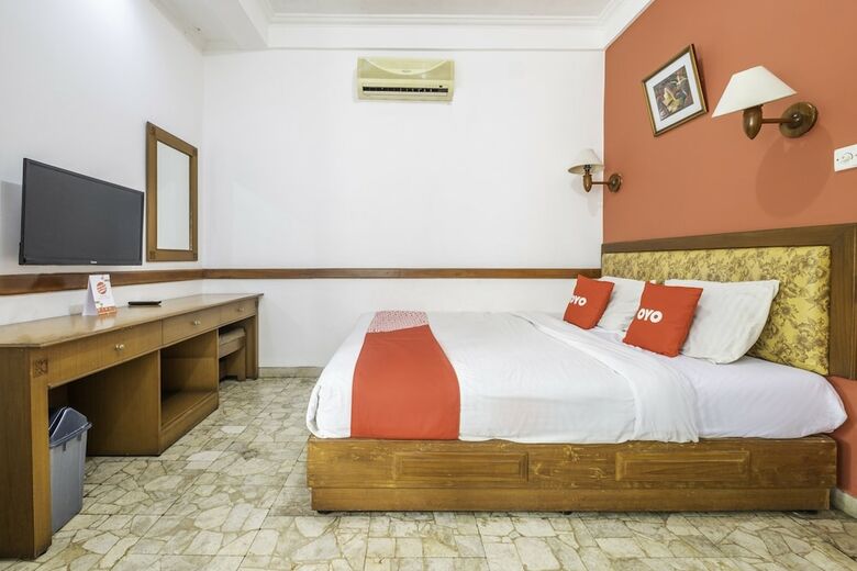 Oyo 1945 Hotel Bali Indah