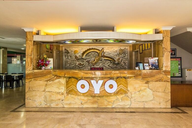 Oyo 1896 Kita Hotel