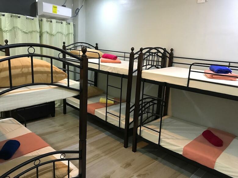 Hostal Marvel Panglao Hostel