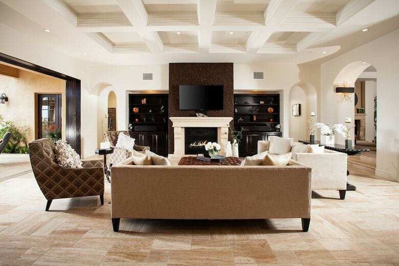 Luxury Getaway Resort  With Great Views