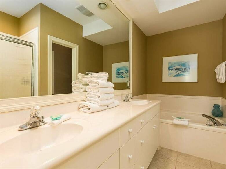 Southern Comfort By Meyer Vacation Rentals