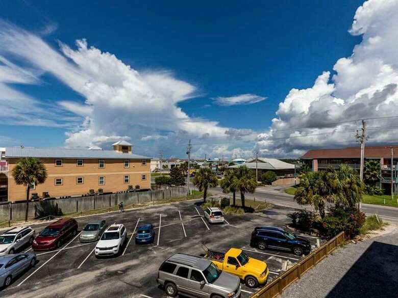 Sundial 2d By Meyer Vacation Rentals