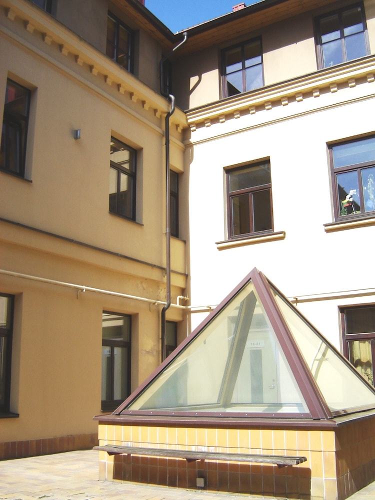 Like Home Apartments