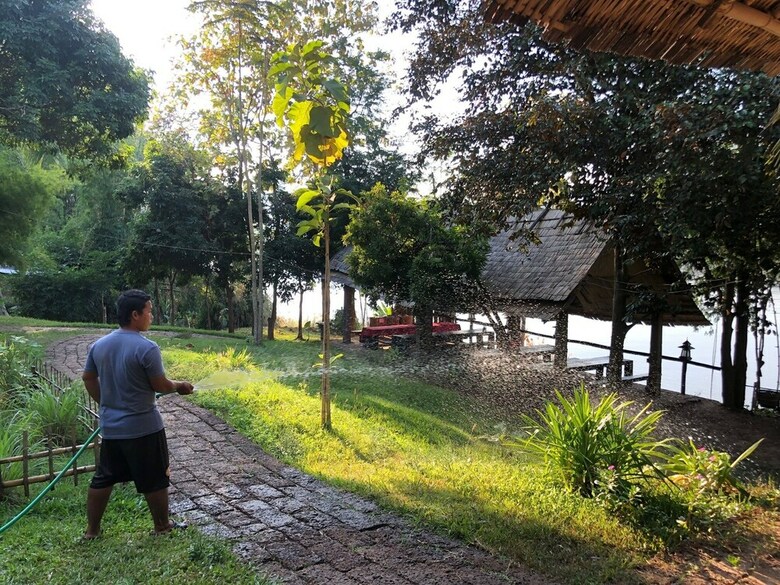 Hotel On The Mekong Resort