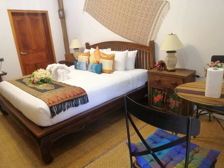 Hotel On The Mekong Resort