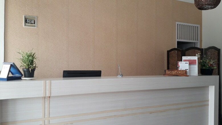 Oyo 2139 Hotel Shafira Syariah