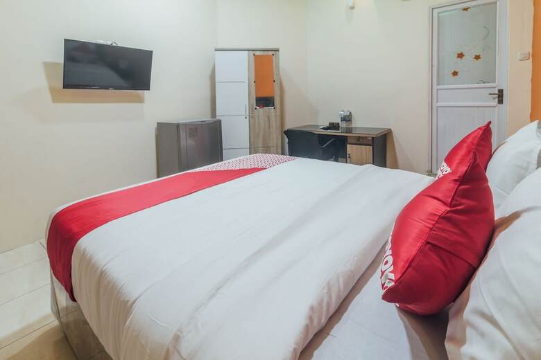 Hotel Oyo 2010 Satria Guest House