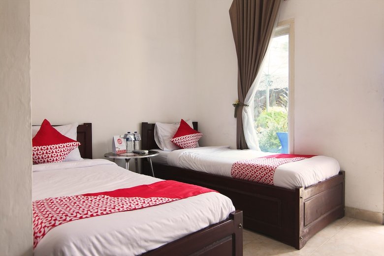 Hostal Oyo 1456 Hotel Garuda