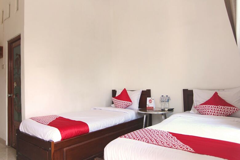 Hostal Oyo 1456 Hotel Garuda
