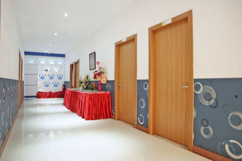 Hostal Oyo 1673 M Authentic Kost Man