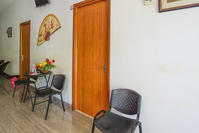 Hotel Oyo 1573 Mahera Guest House