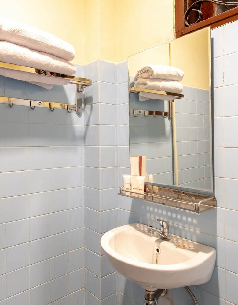 Hostal Oyo 1697 Rumah Ekologis