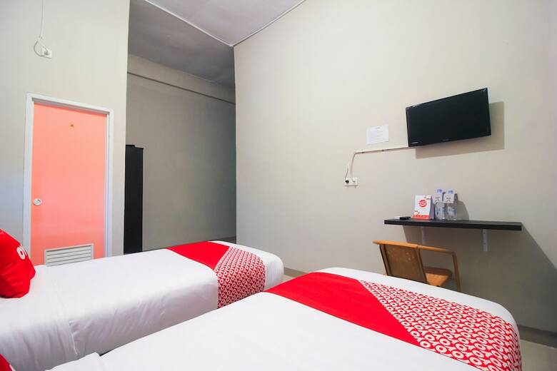 Hostal Oyo 1653 Fajar Residence