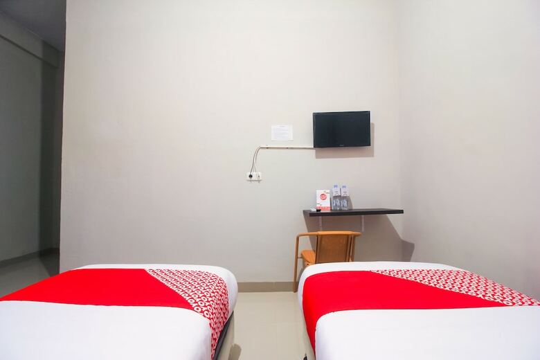 Hostal Oyo 1653 Fajar Residence