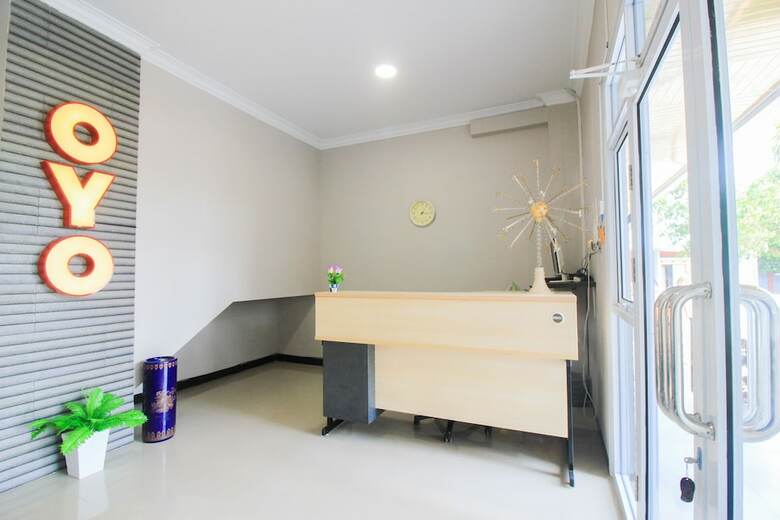 Hostal Oyo 1653 Fajar Residence