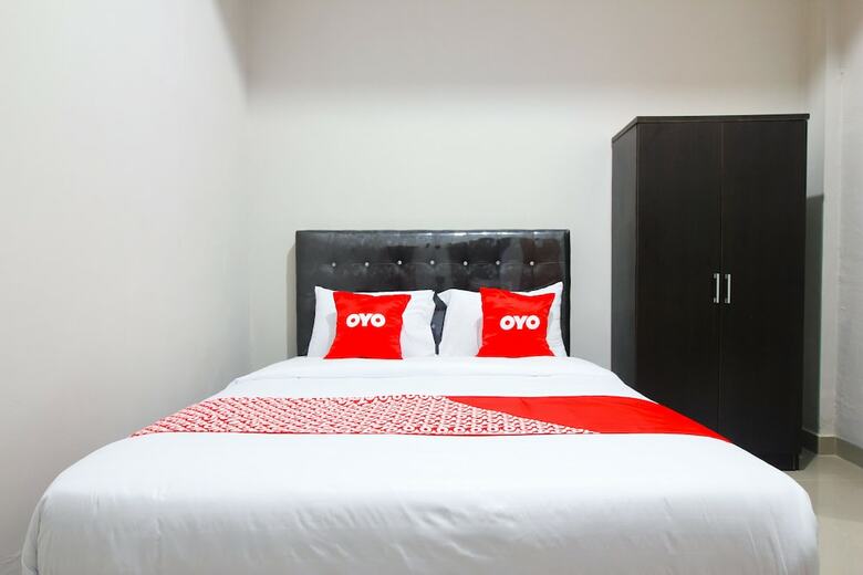 Hostal Oyo 1653 Fajar Residence