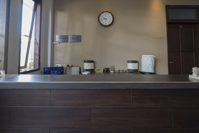 Hostal Oyo 1631 Aristo Home