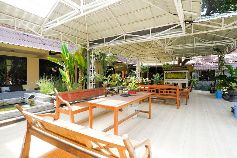 Oyo 1652 Hotel Tampiarto