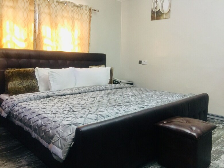 Platinum Inn Gee Hotel Ikoyi
