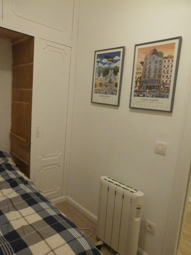 Apartamentos Homenfun Sagrada Familia Gaud�