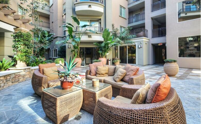 Apartamentos Lavish Suites At Bel Air
