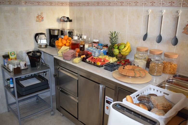 Lagos Guests B&B