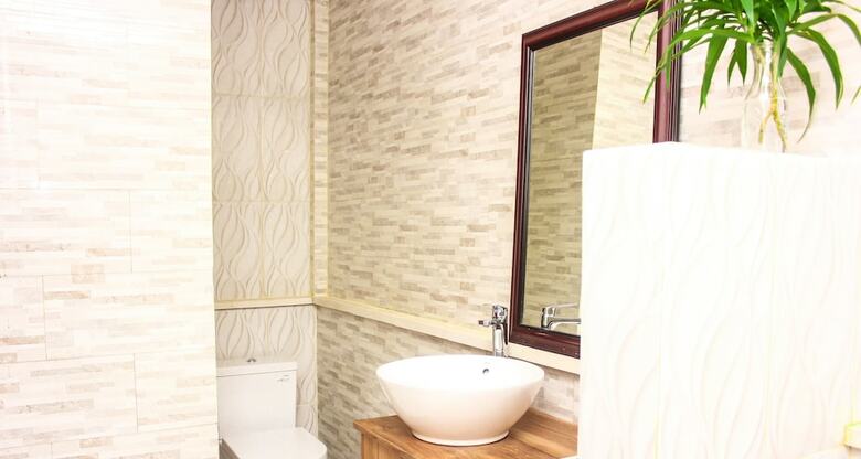 Hotel Santi Homestay