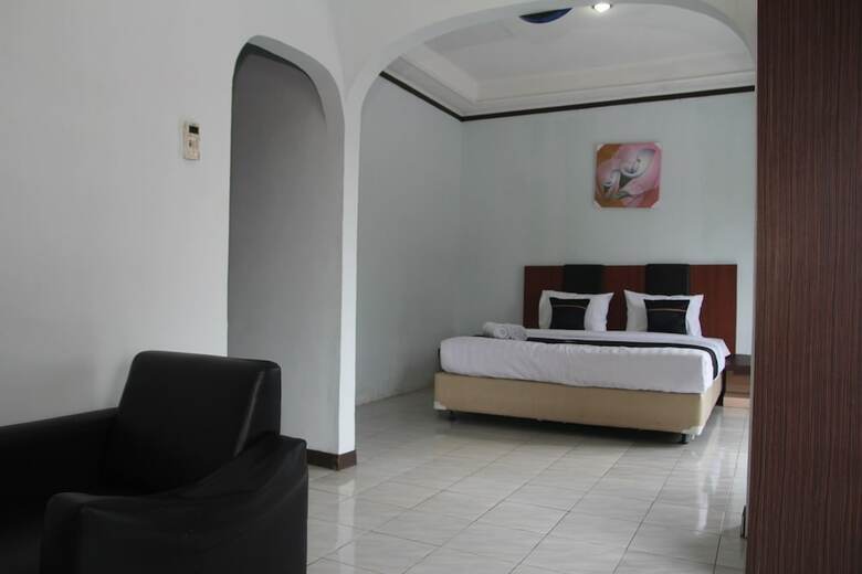 Oyo 2104 Hotel Grand Sabrina